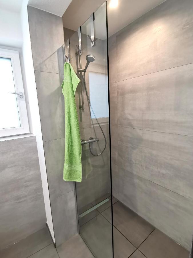 Moderne Ferienwohnung Gartenblick 阿姆特采尔 外观 照片